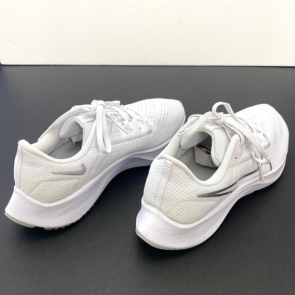 Nike Women's White Metallic Air Zoom Pegasus 38 Athletic Trainer CW7358-100 - Picture 4 of 13